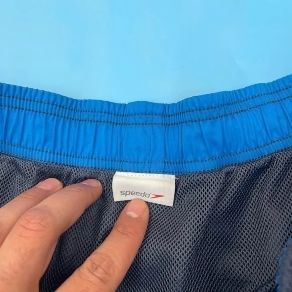 NWOT SPEEDO Embroidered Cargo Swim Shorts